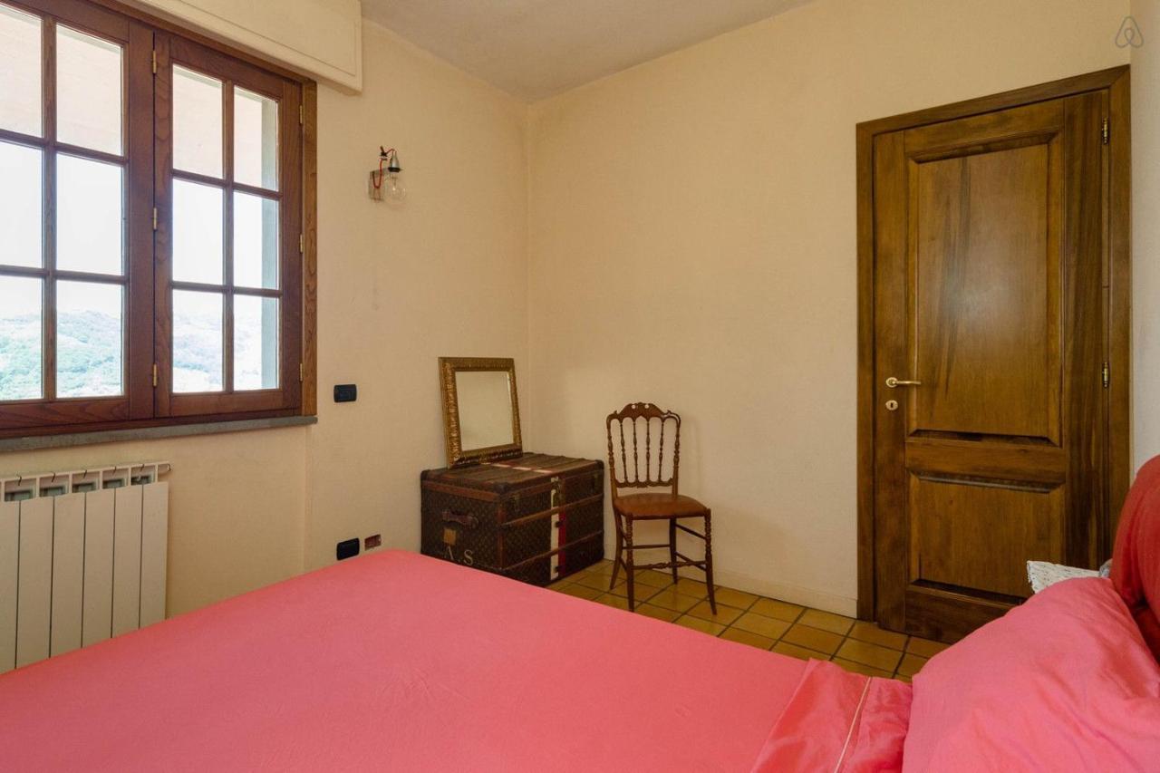 Room In Villa - Room In The Hills With Garden And Sea View San Salvatore  Exteriér fotografie