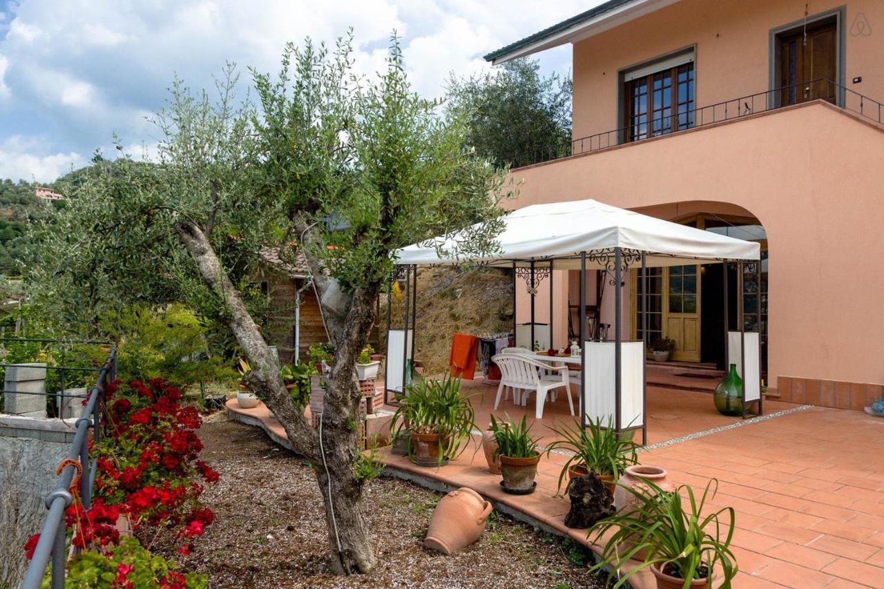 Room In Villa - Room In The Hills With Garden And Sea View San Salvatore  Exteriér fotografie